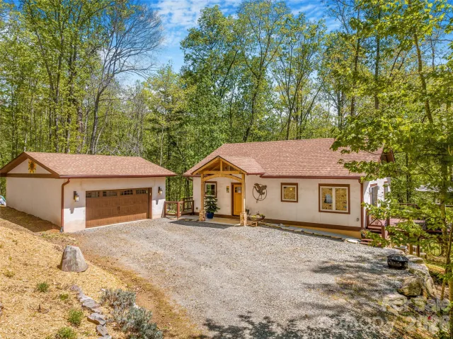 446 Amanda Drive