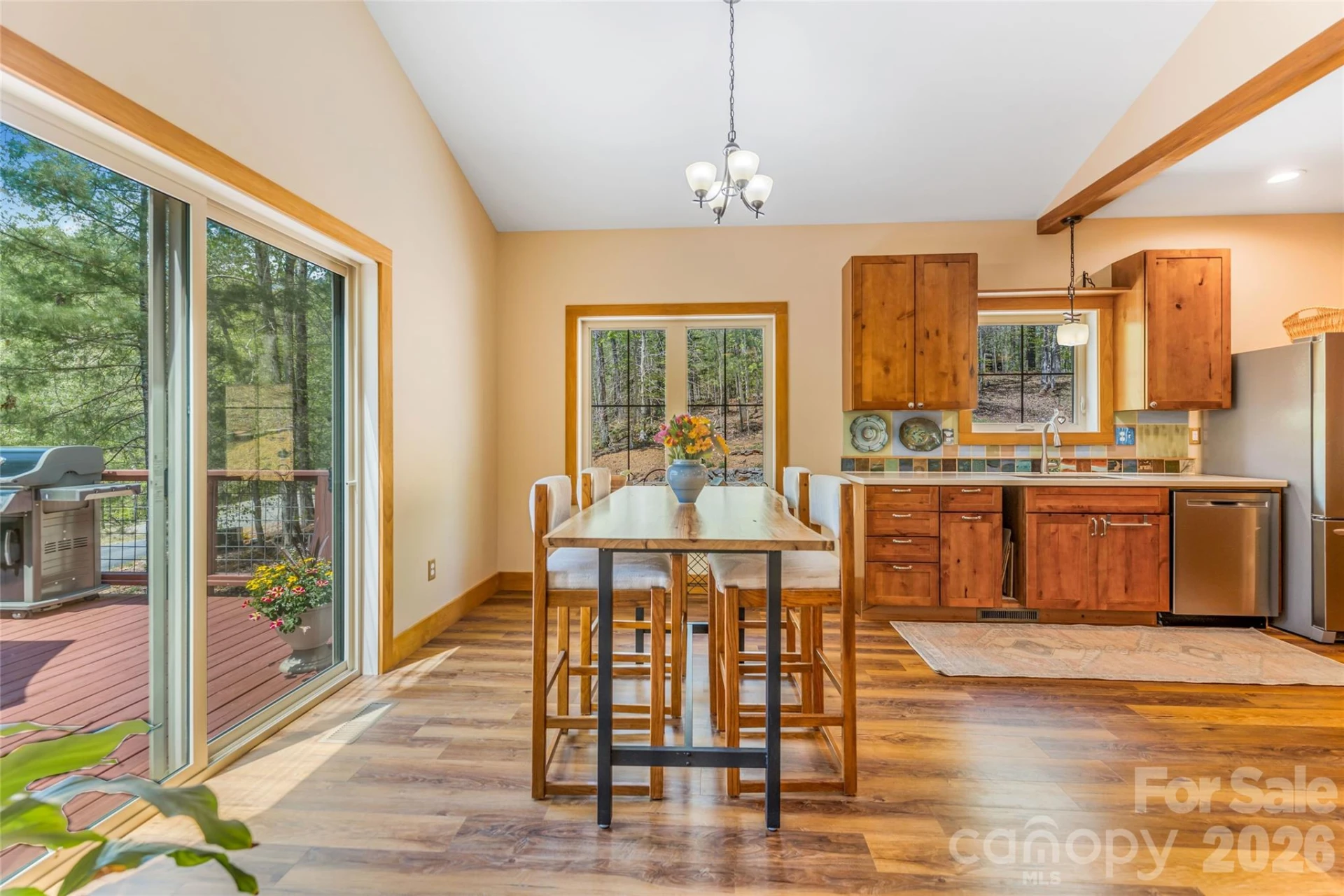 446 Amanda Drive - Photo 16