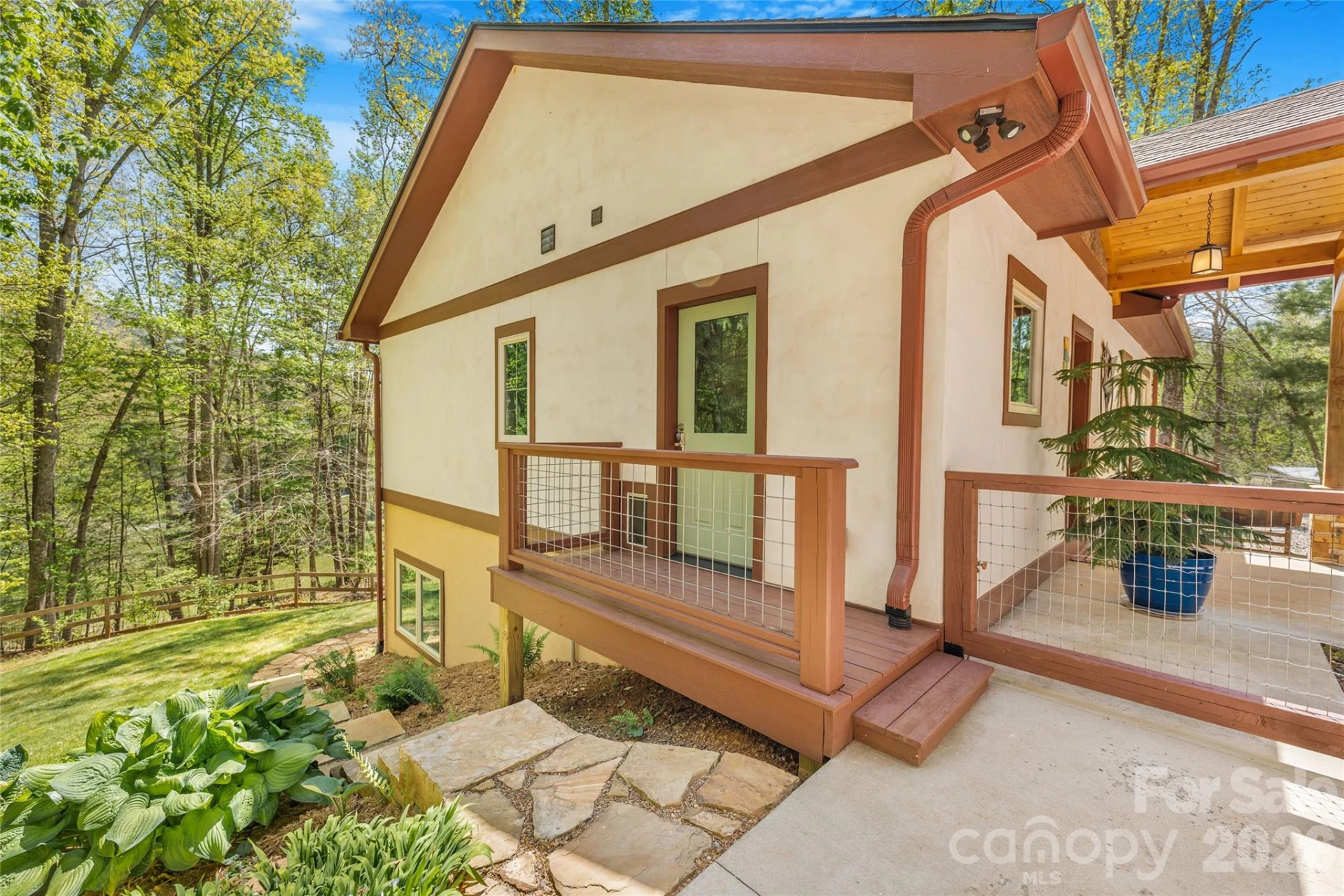 446 Amanda Drive - Photo 37