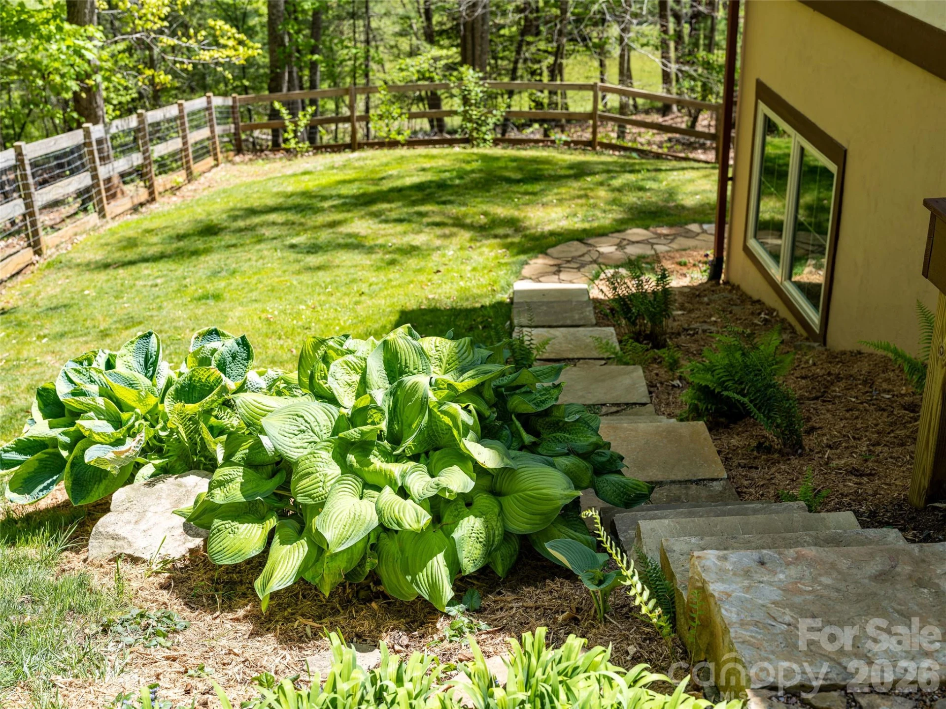 446 Amanda Drive - Photo 41