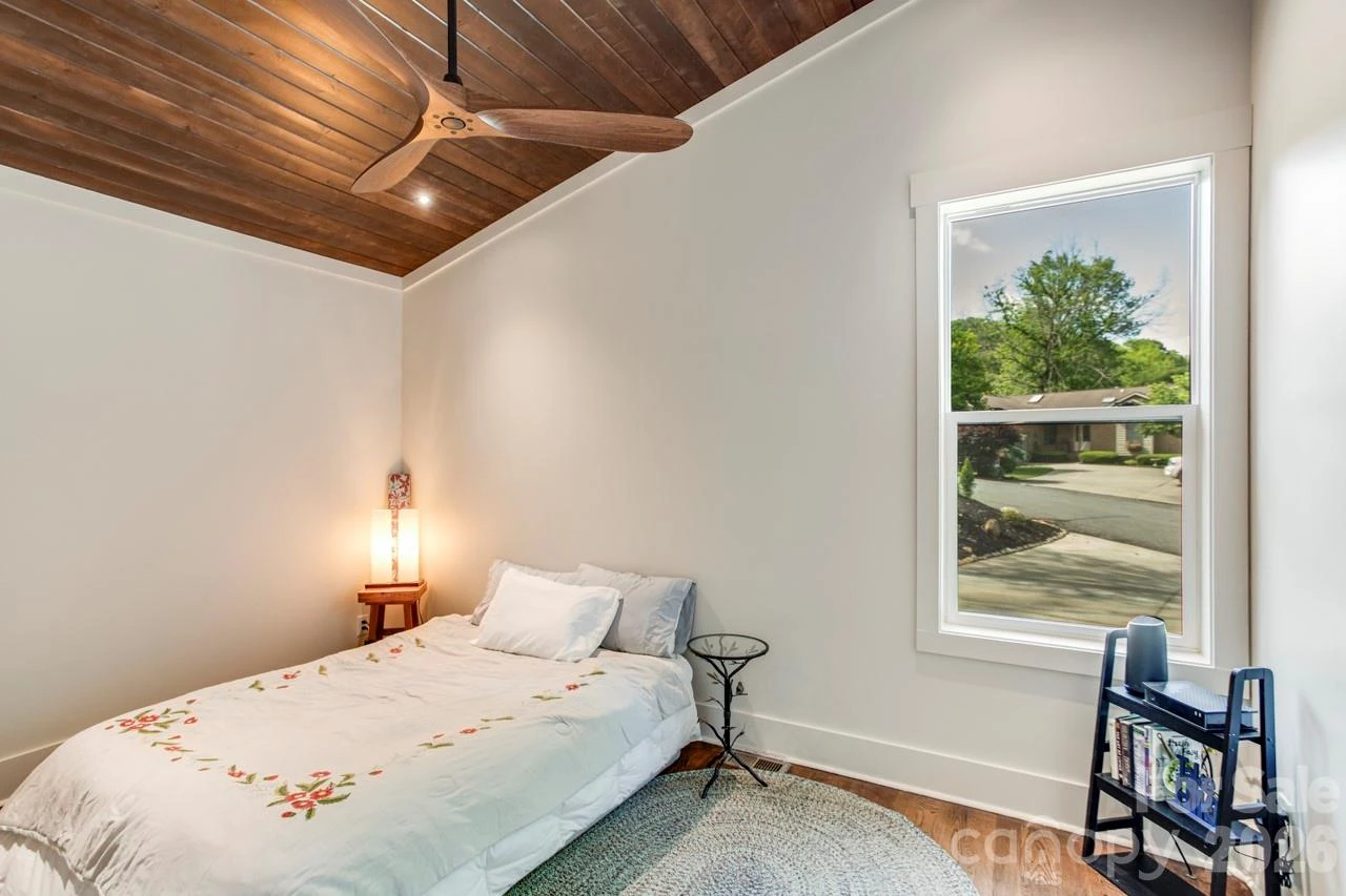 90 Summitt Street - Photo 36