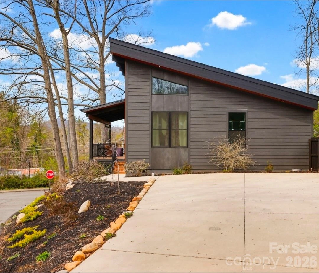 90 Summitt Street - Photo 5