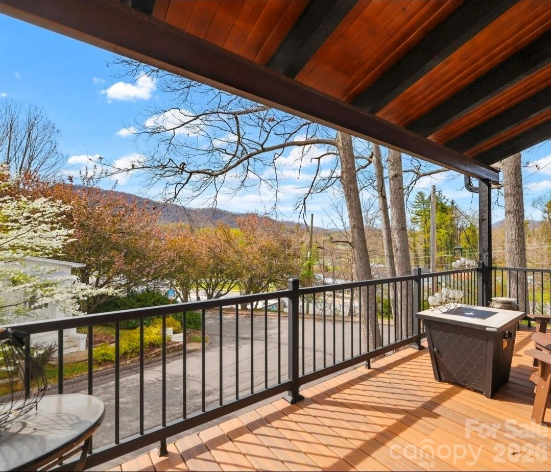 90 Summitt Street - Photo 8