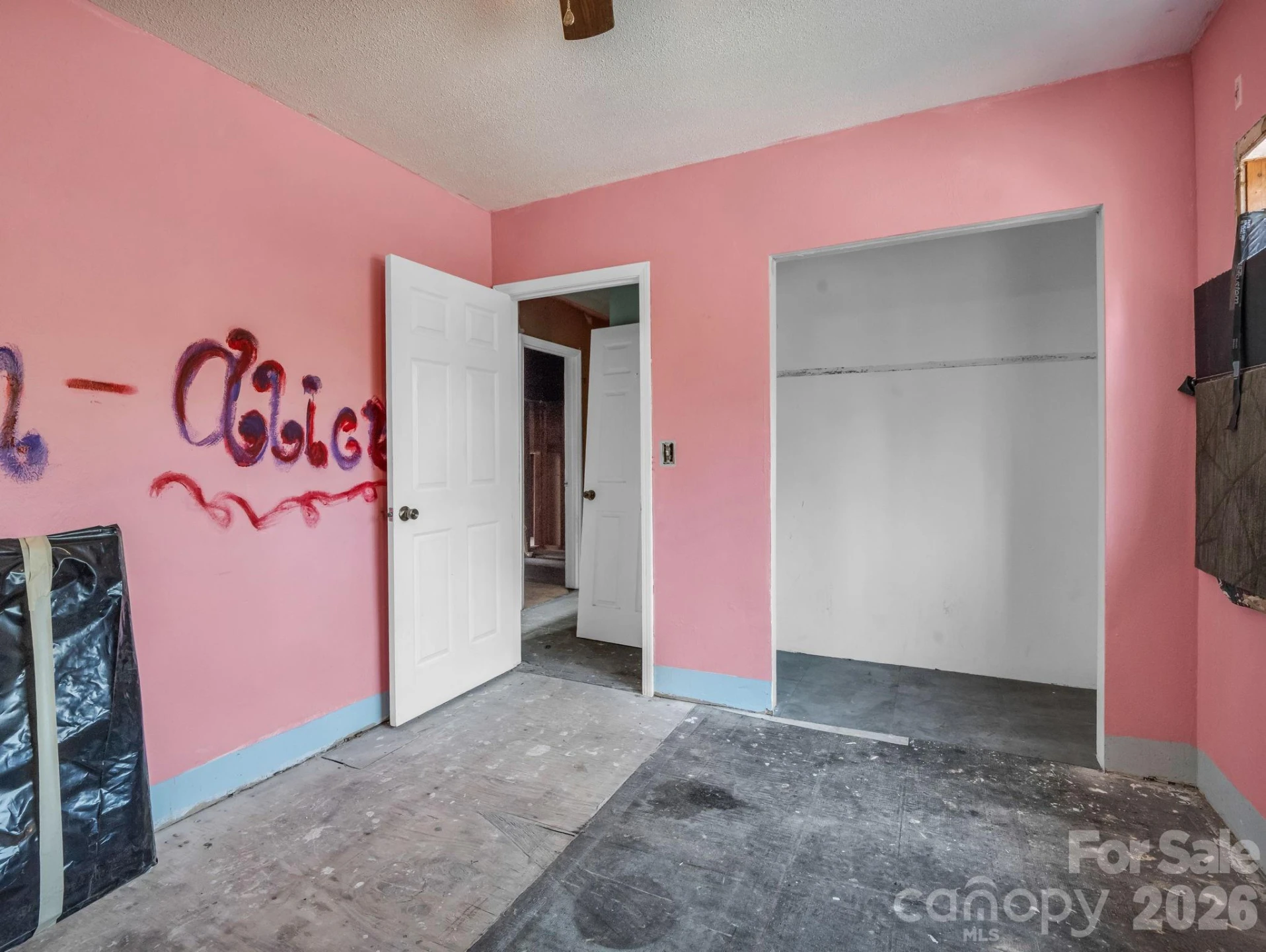 76 Adeles Way - Photo 22