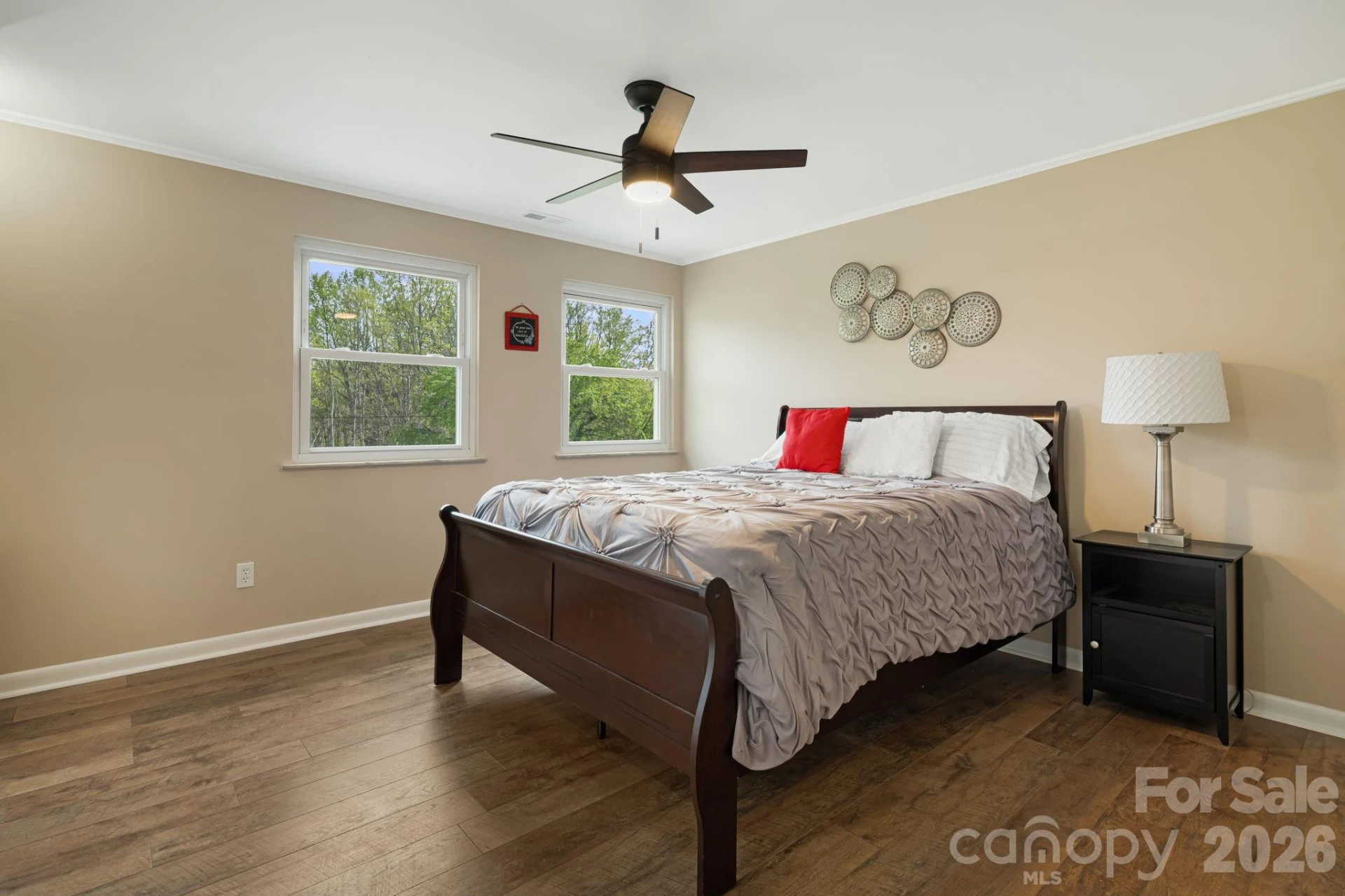 87 W Oakview Road - Photo 21