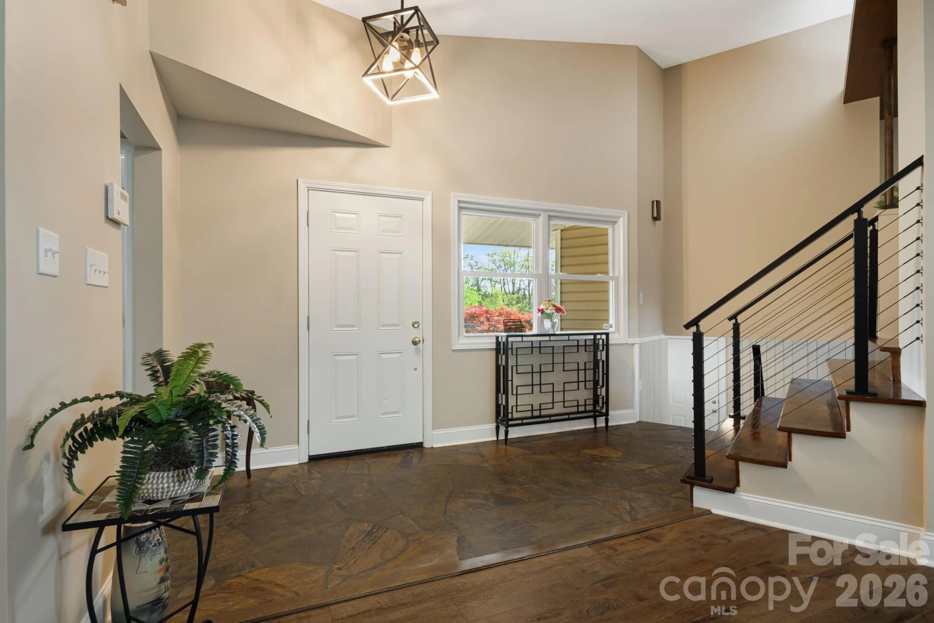 87 W Oakview Road - Photo 4
