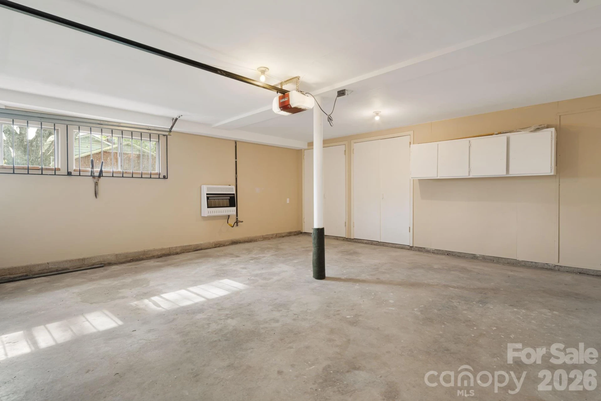 87 W Oakview Road - Photo 31