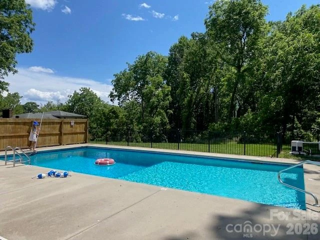 87 W Oakview Road - Photo 35