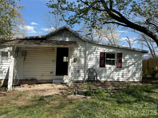 5A Warren Avenue