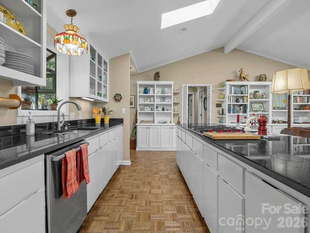 2825 River Road - Photo 12