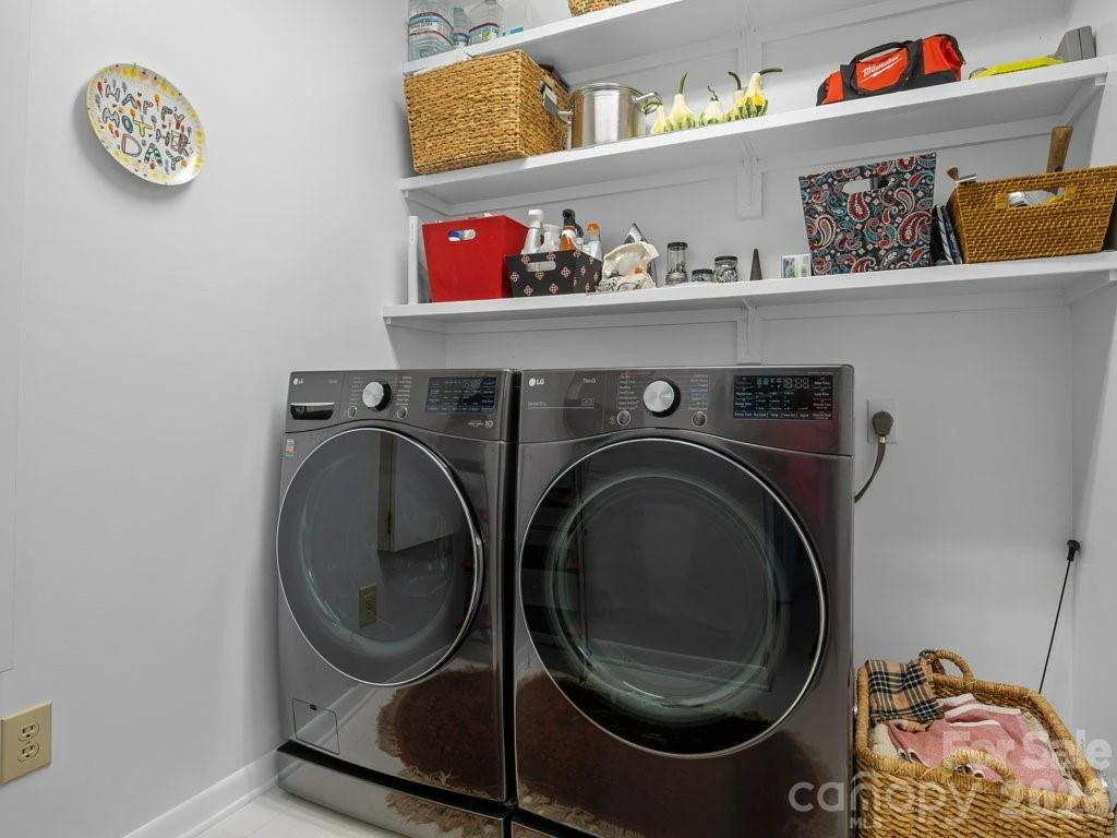 2825 River Road - Photo 27