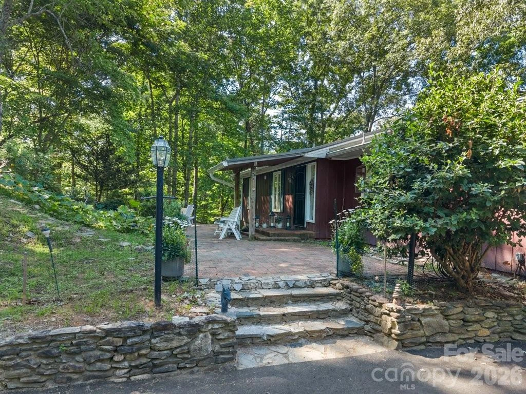 2825 River Road - Photo 36
