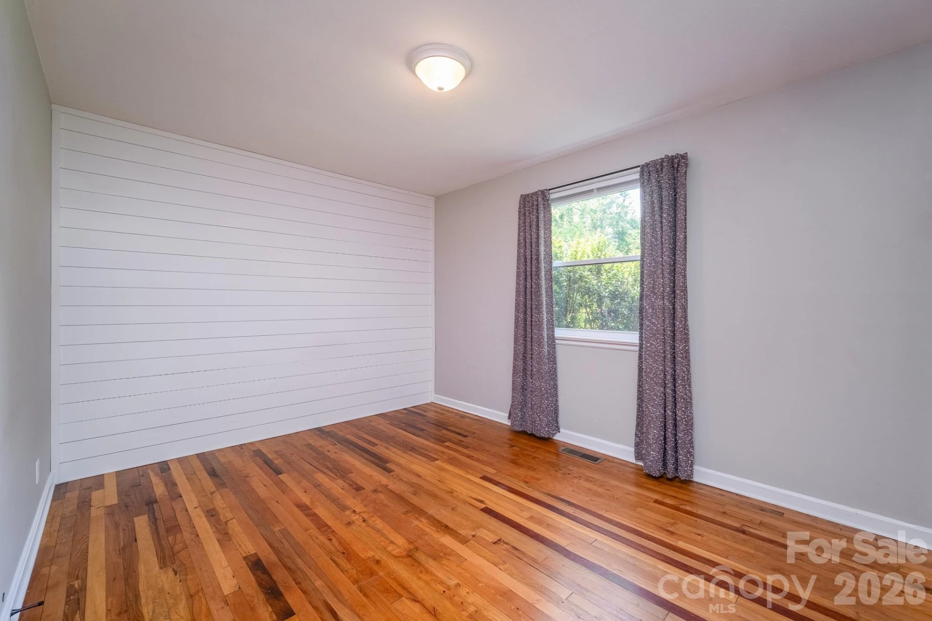 41 Trowbridge Lane - Photo 13