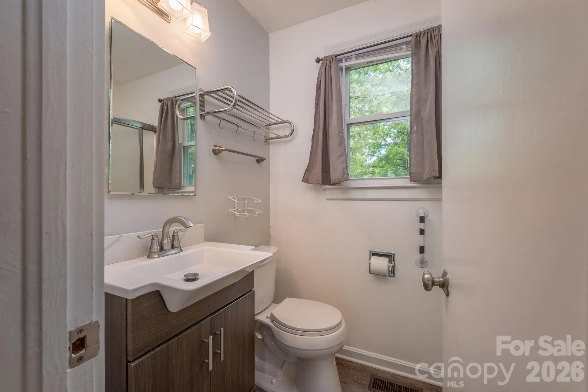41 Trowbridge Lane - Photo 18
