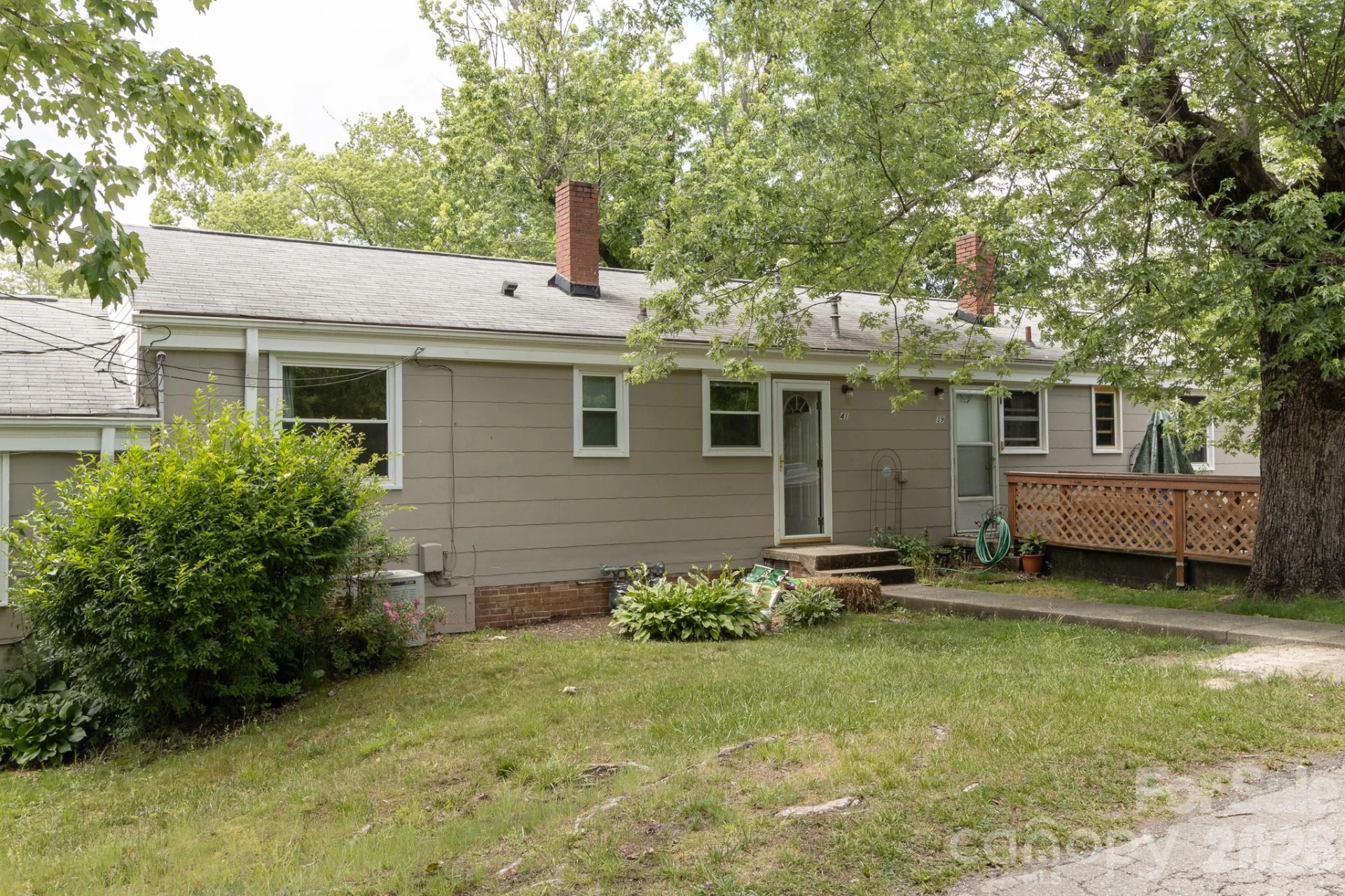 41 Trowbridge Lane - Photo 3