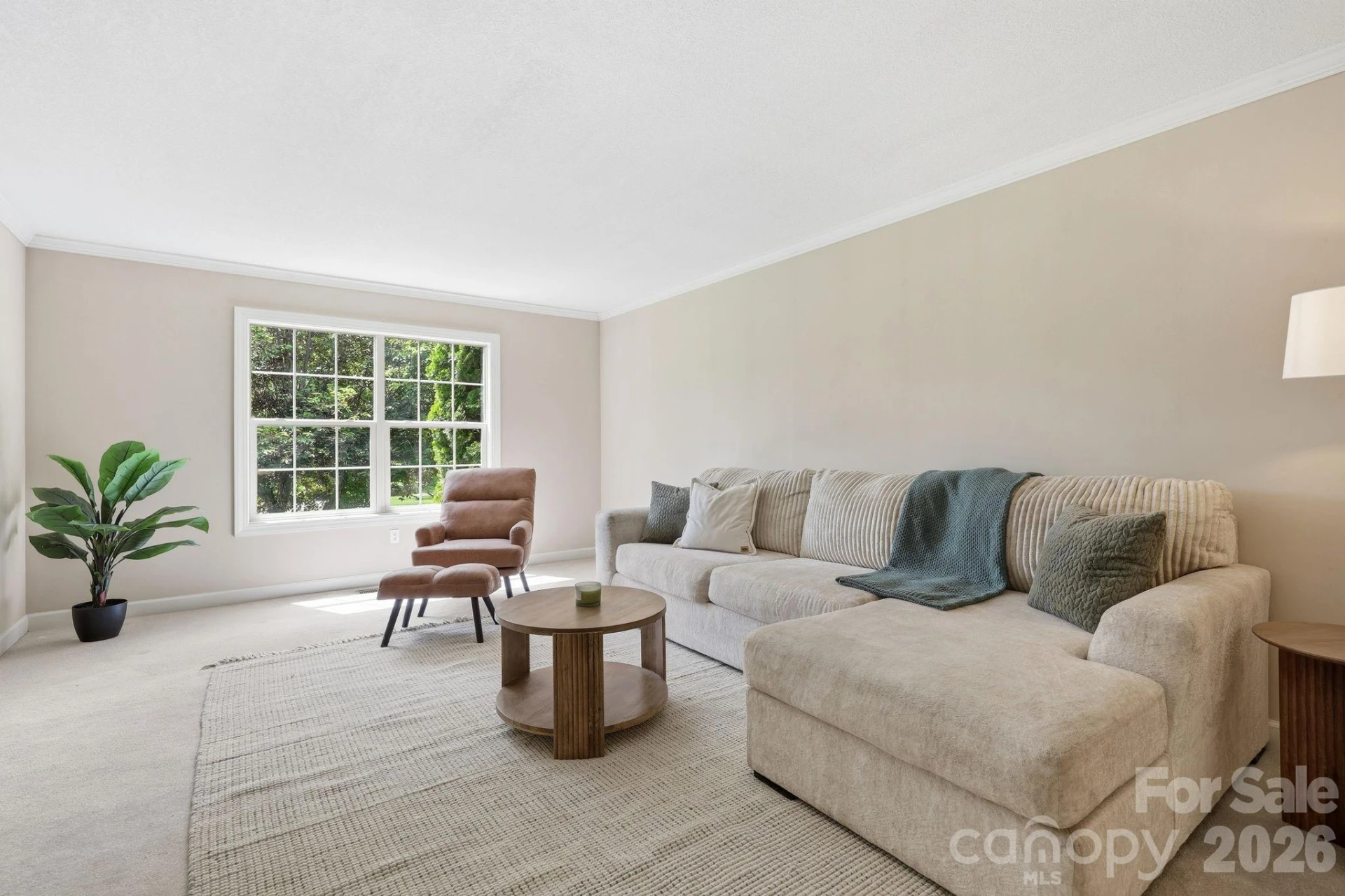 306 Woodview Court - Photo 14