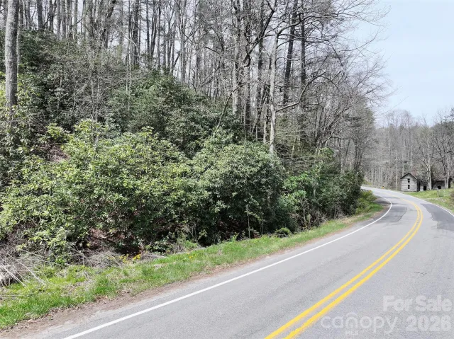 00 White Oak Road