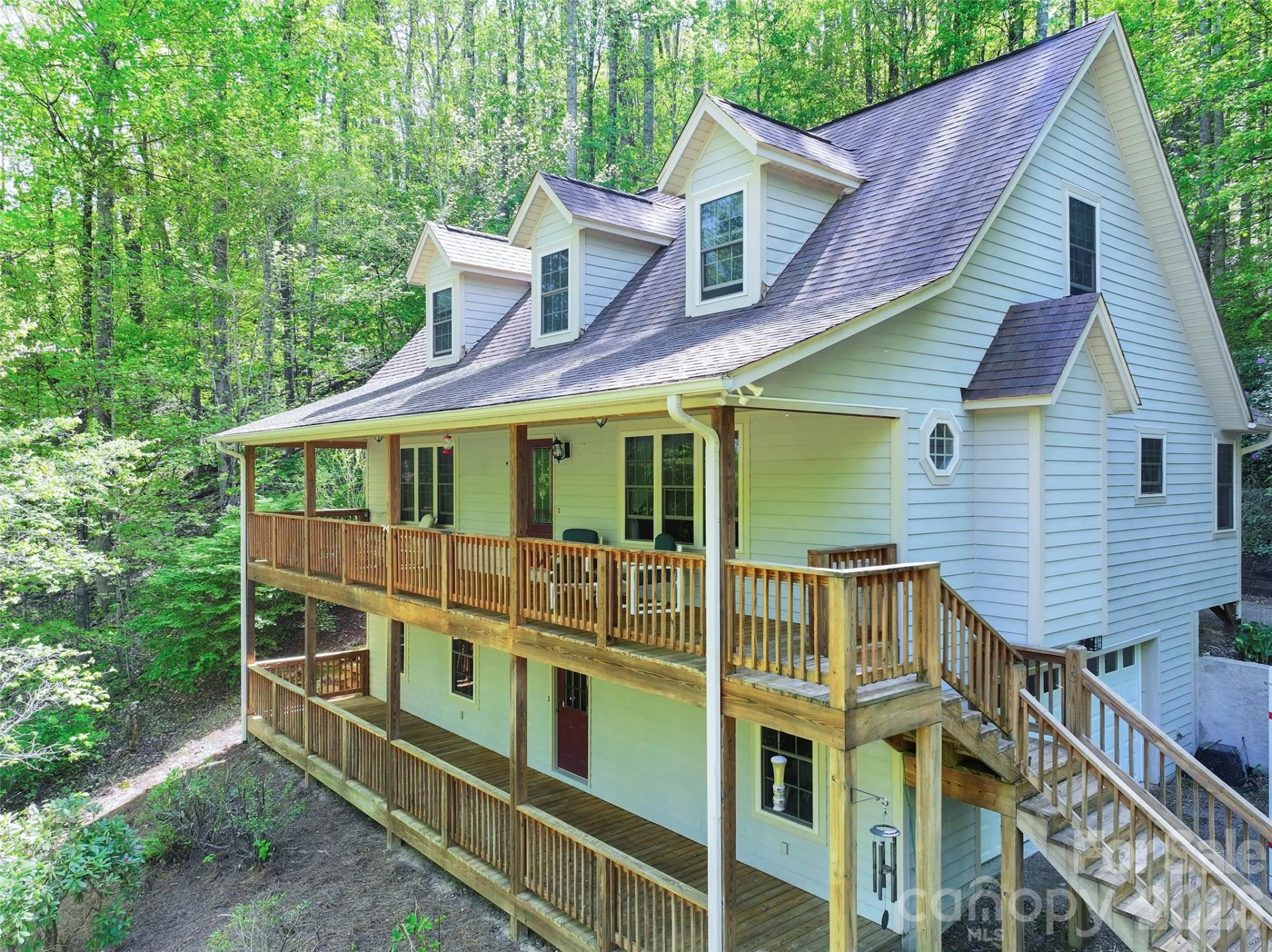 93 Streamside Drive