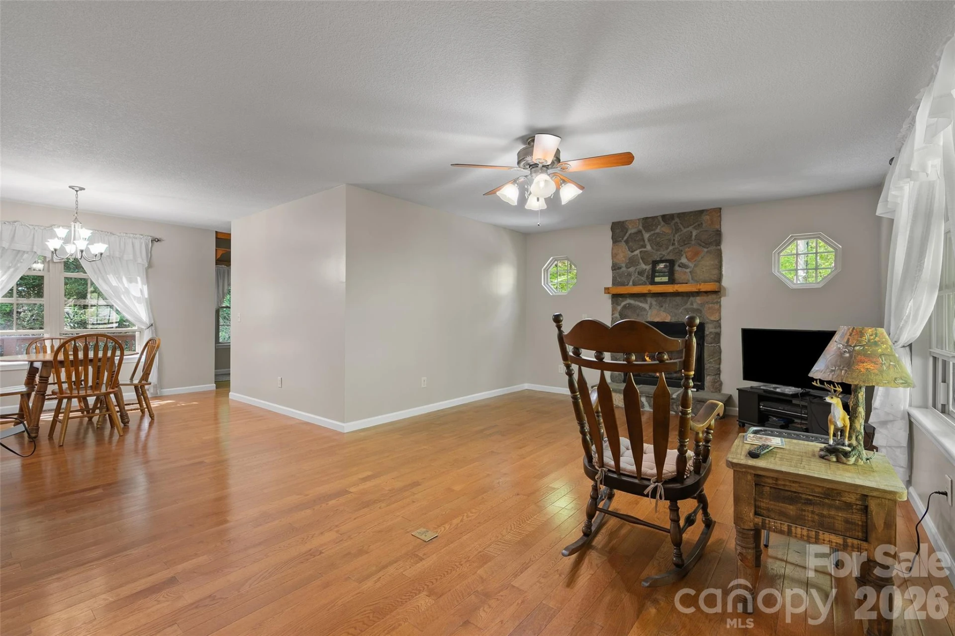 93 Streamside Drive - Photo 8