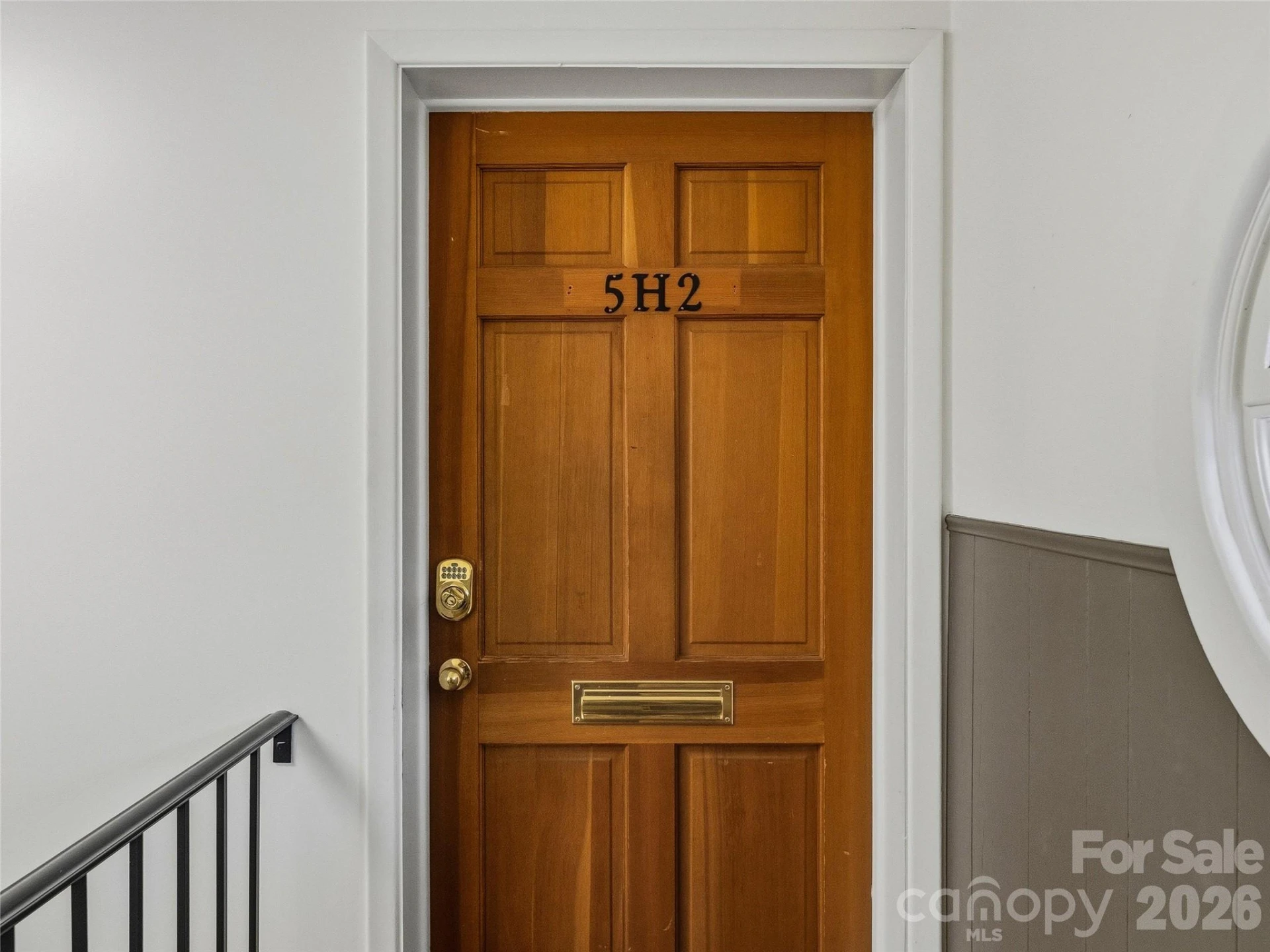 5 Doctors Park #H2 - Photo 5