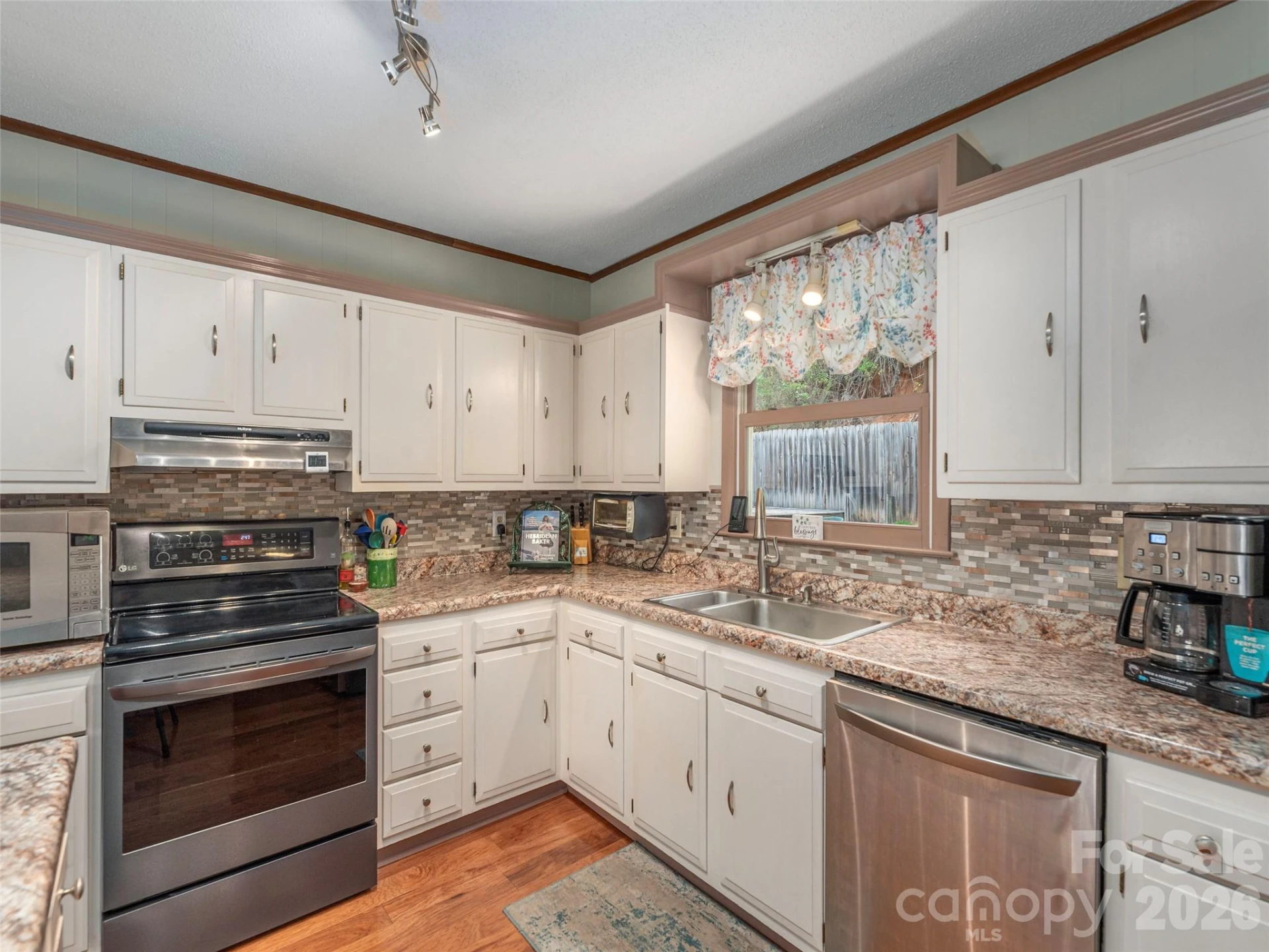 444 Martin Branch Road - Photo 11