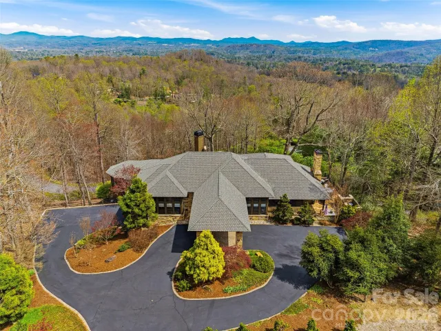 1000 McFarlane Way