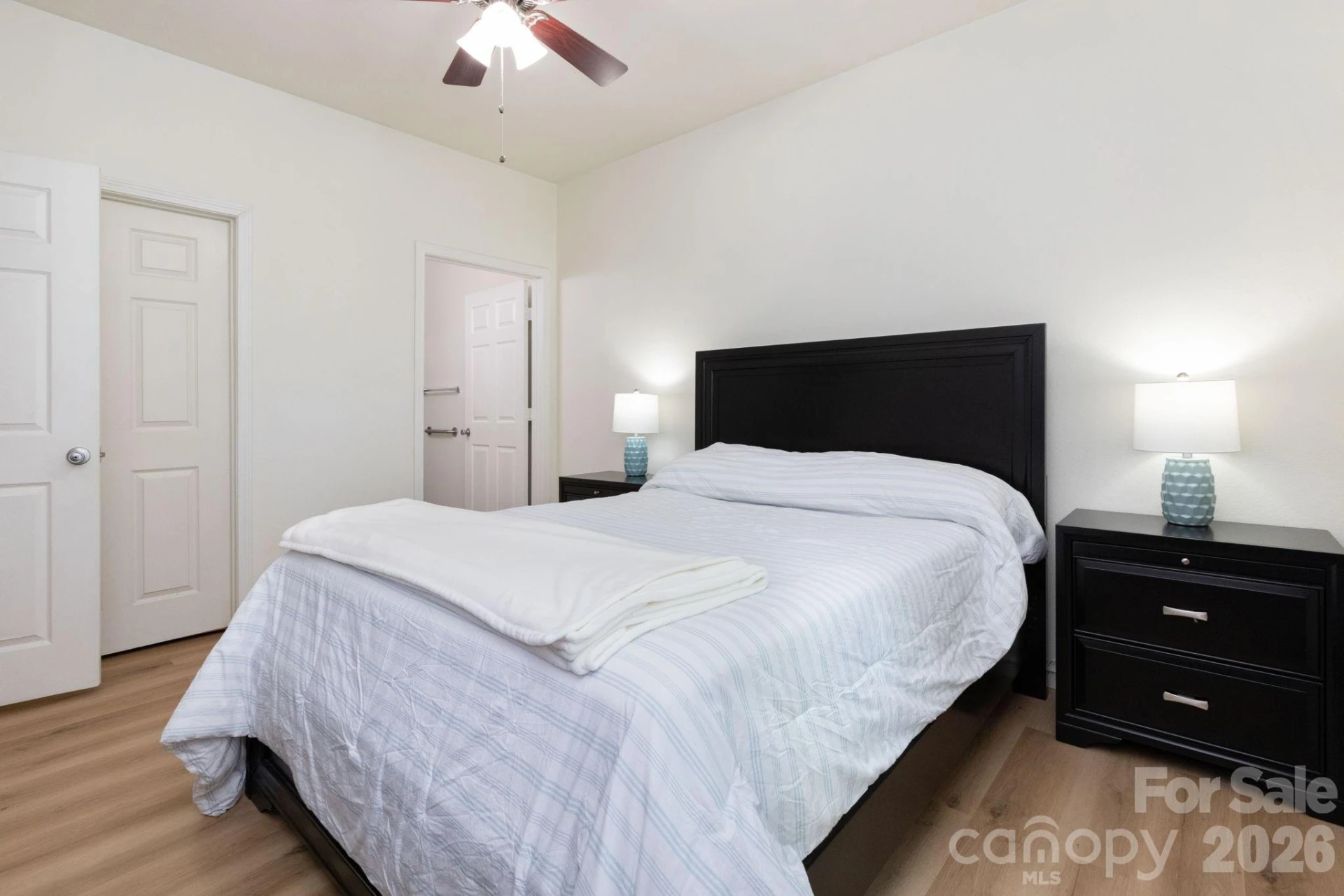 400 Vista Lake Drive #002 - Photo 11