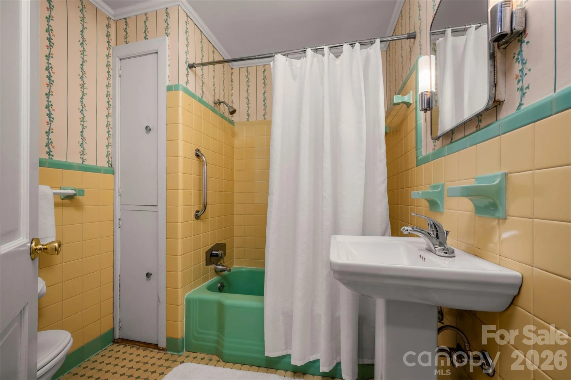 151 S Magnolia Street - Photo 25