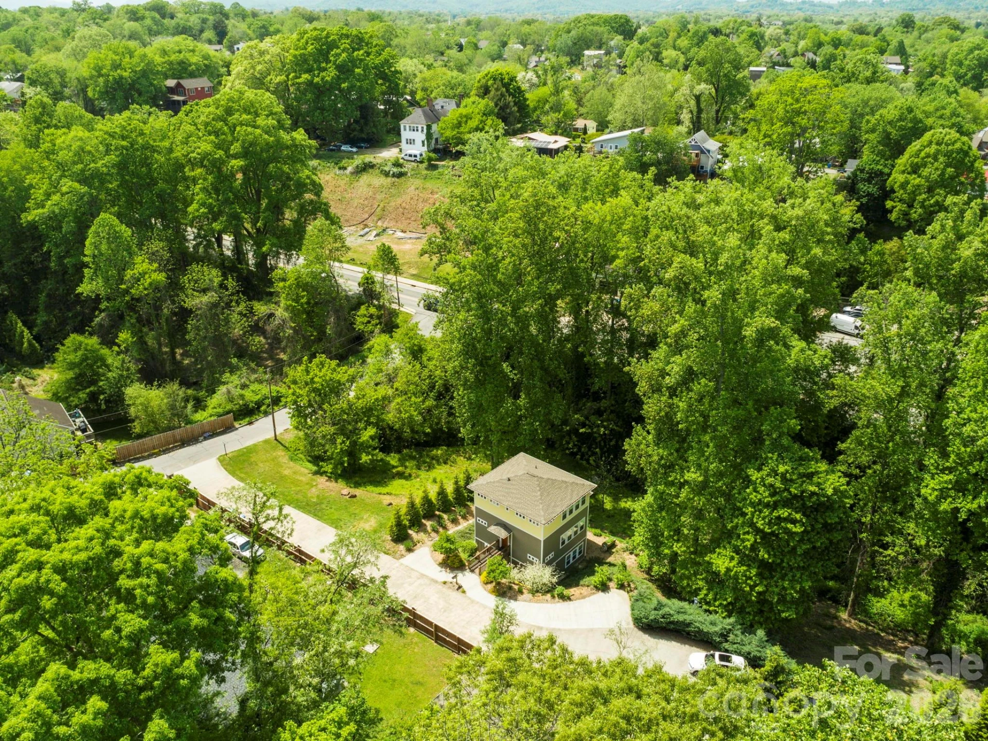 9999 Euclid Boulevard - Photo 12