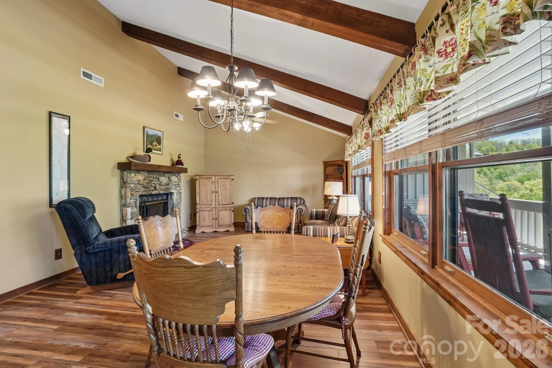 302 Eagles Nest Court S - Photo 12