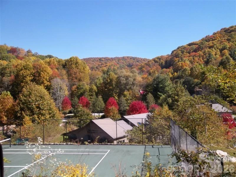 302 Eagles Nest Court S - Photo 37