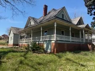 2231 US 221 Highway N