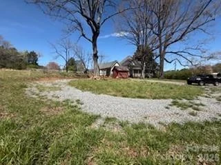 2231 US 221 Highway N - Photo 22