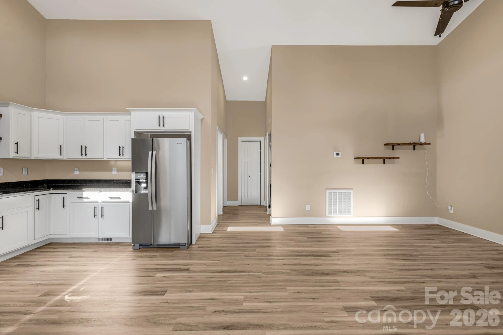 207 Hanover Street - Photo 5