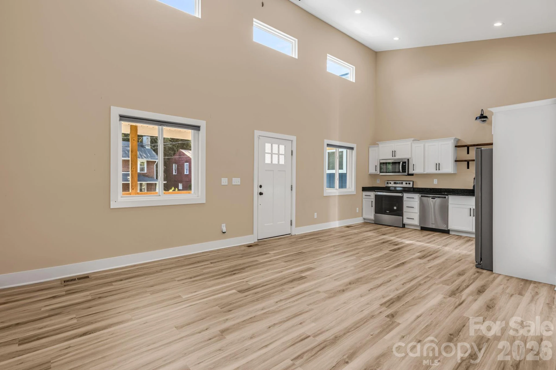 207 Hanover Street - Photo 9