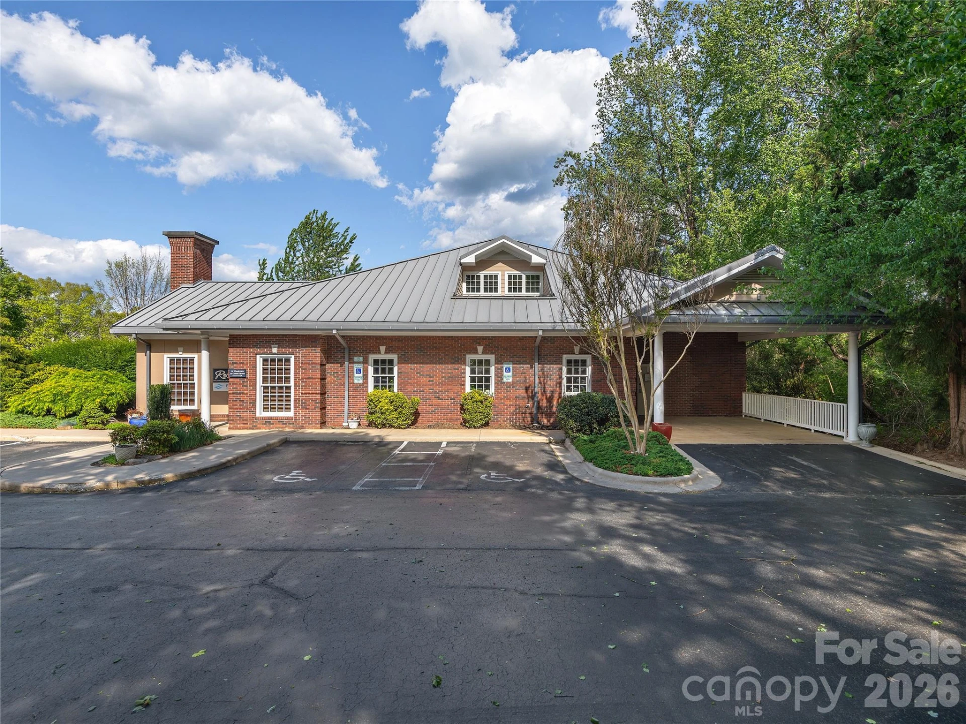 4 Medical Park Drive - Photo 2