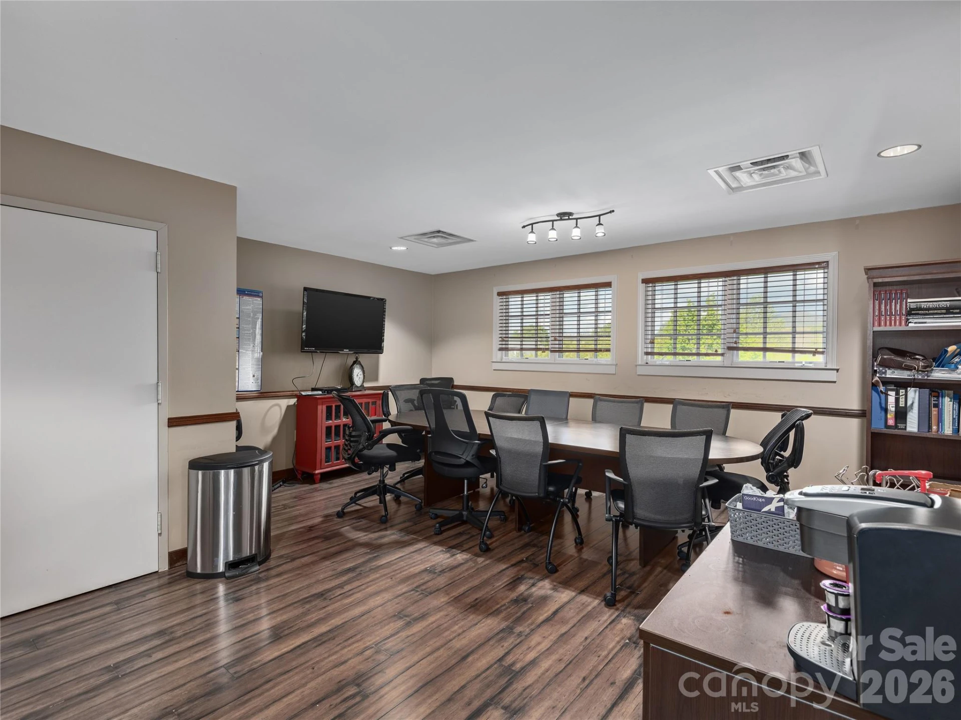 4 Medical Park Drive - Photo 19