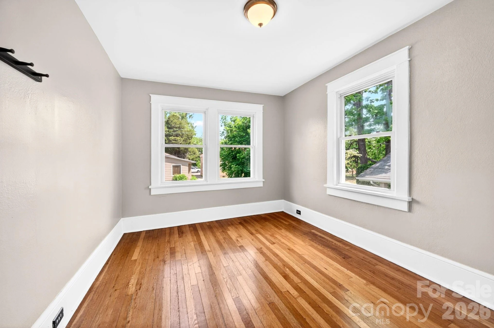 55 Walton Street - Photo 35