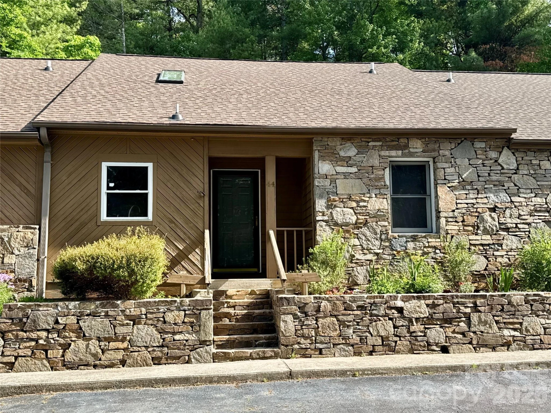 44 Sagebrush Circle - Photo 2