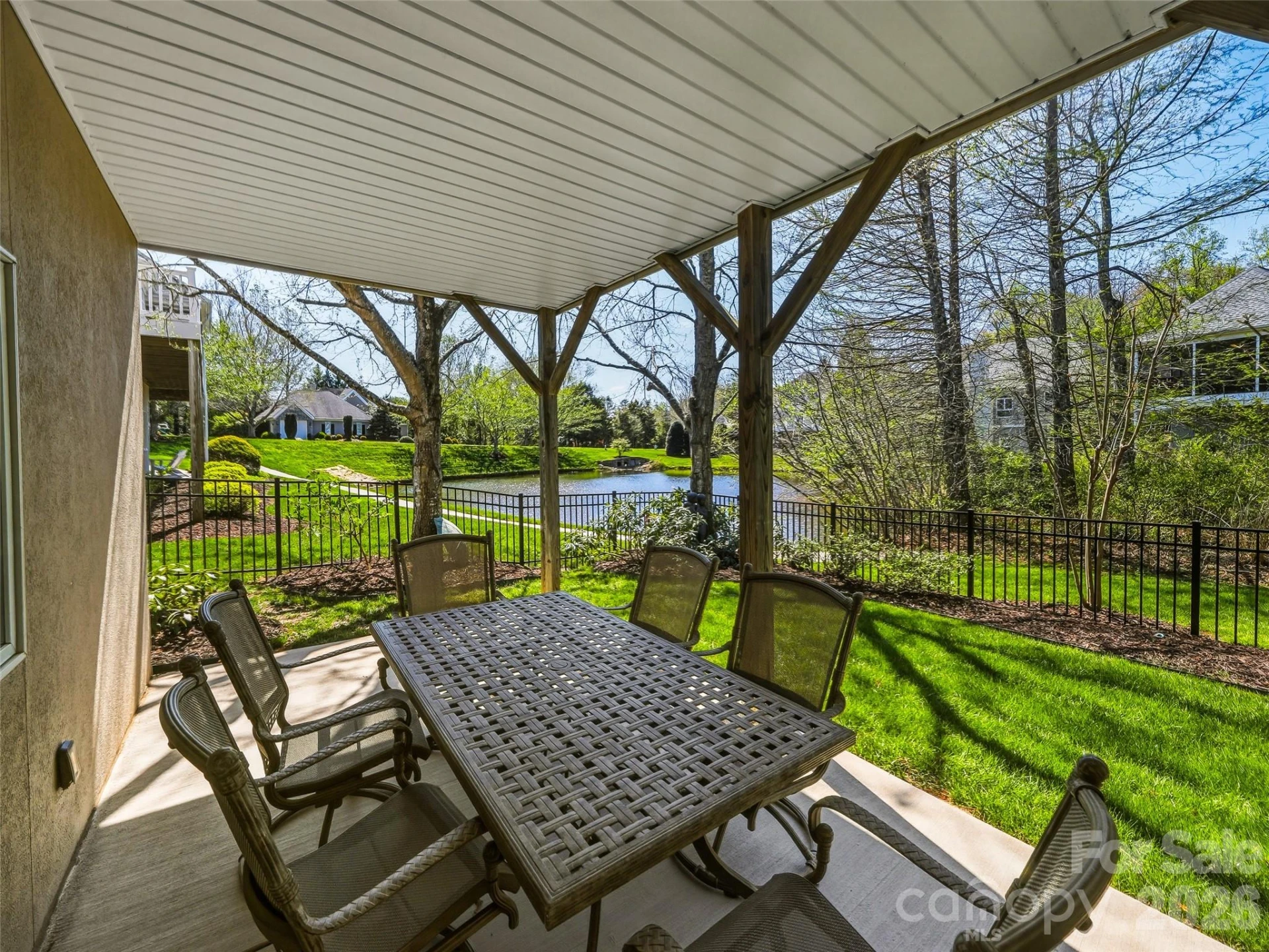 33 Tiverton Lane - Photo 41