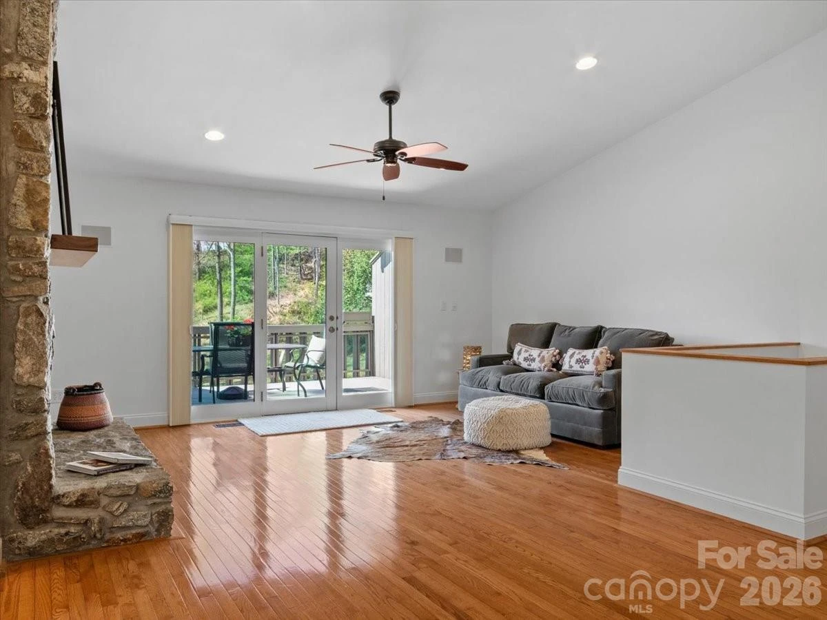 21 Ridge Terrace - Photo 3