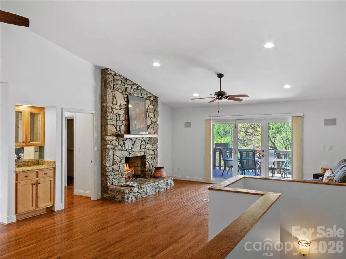 21 Ridge Terrace - Photo 4