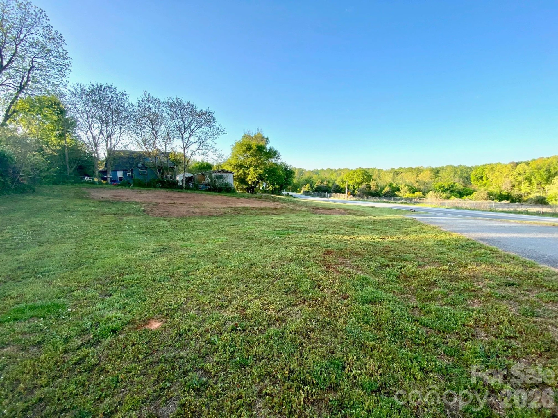 112 Hollifield Road - Photo 10