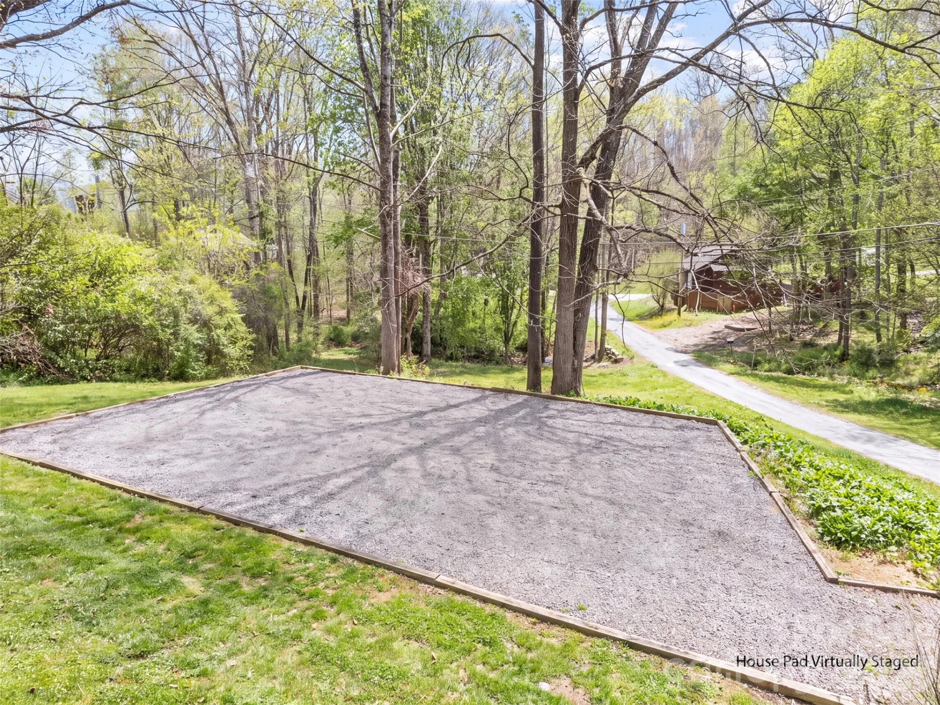 26 Lansing Road - Photo 5