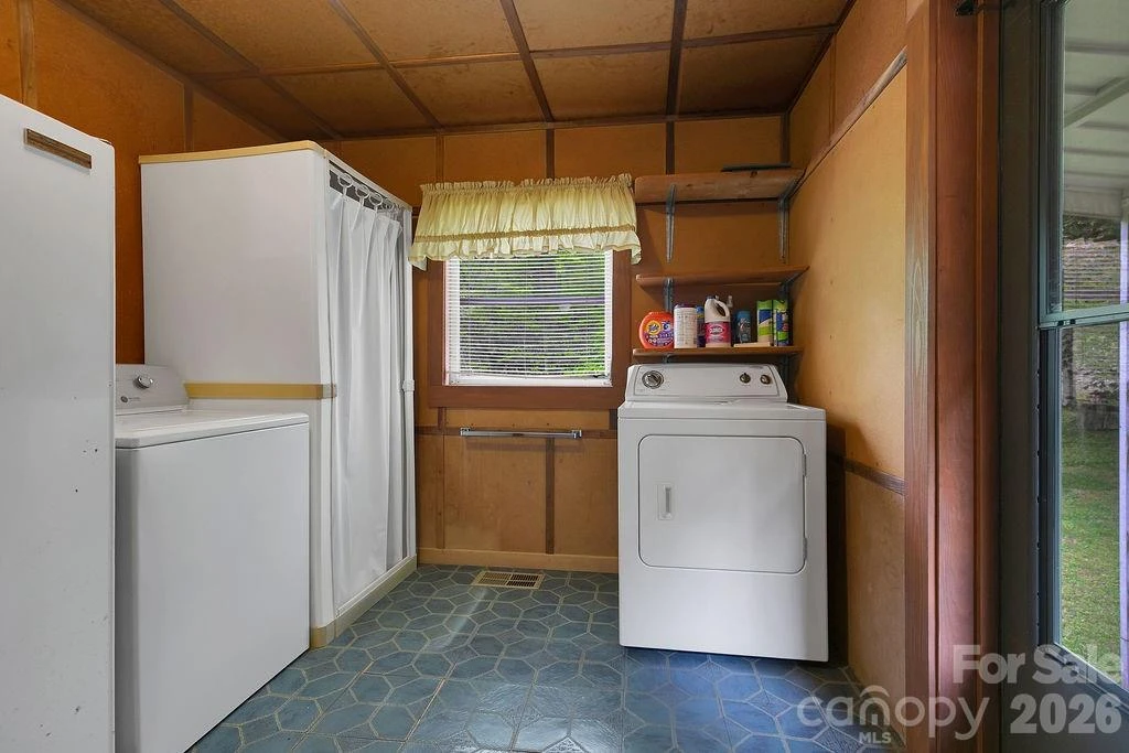 520 Blythe Road - Photo 22
