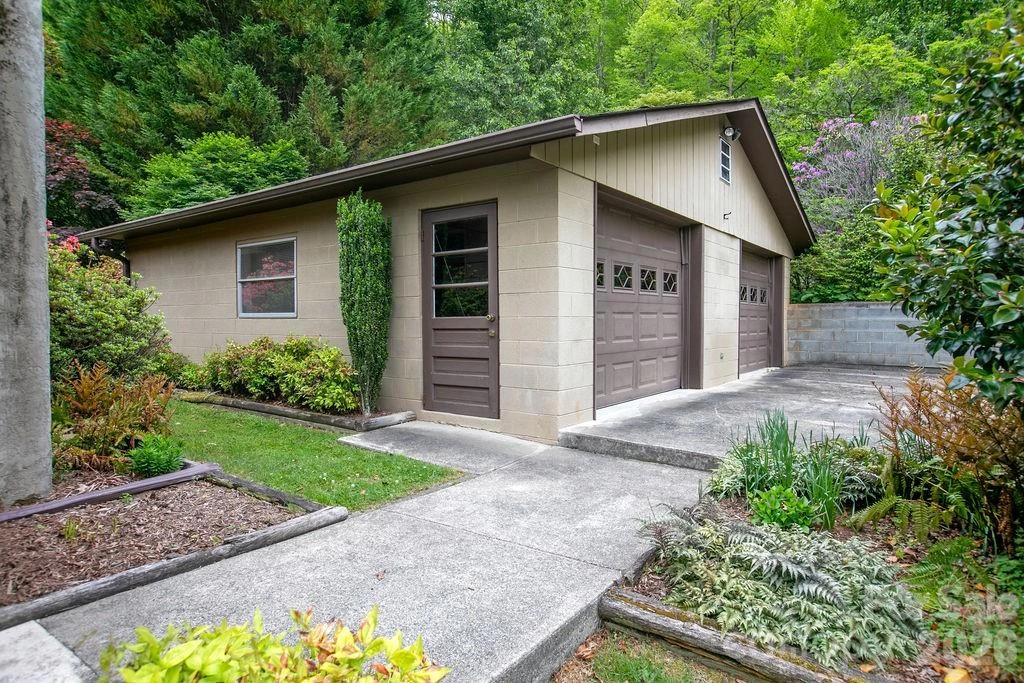 520 Blythe Road - Photo 25