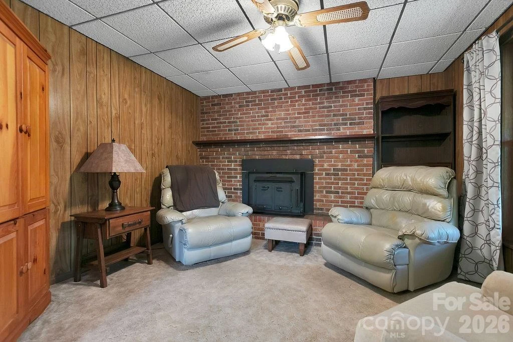 520 Blythe Road - Photo 8