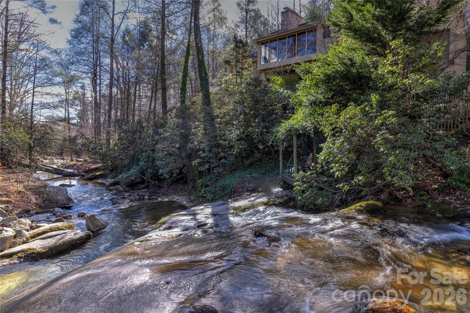 171 Fairway Drive - Photo 2
