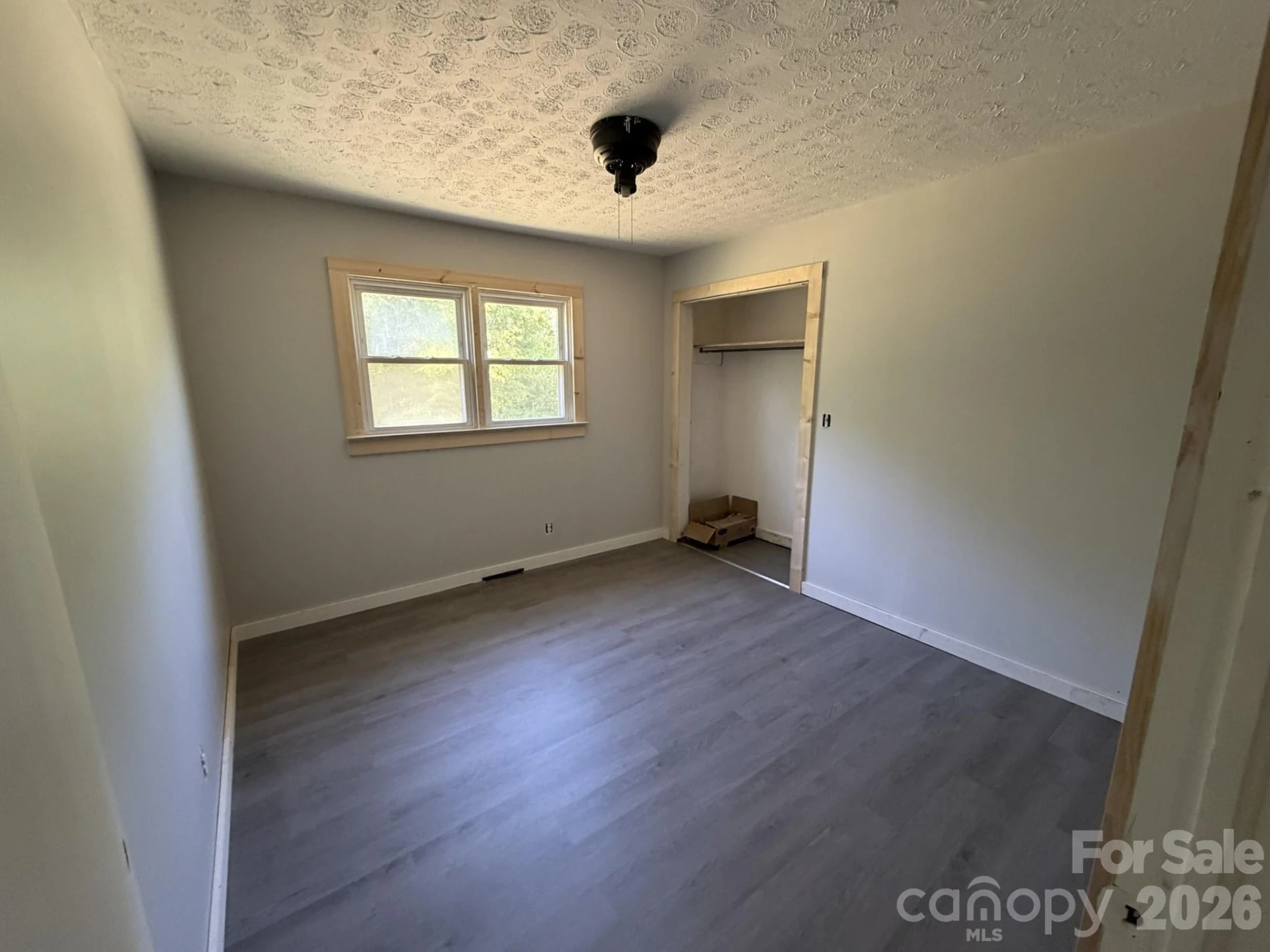 183 Pebble Drive - Photo 5