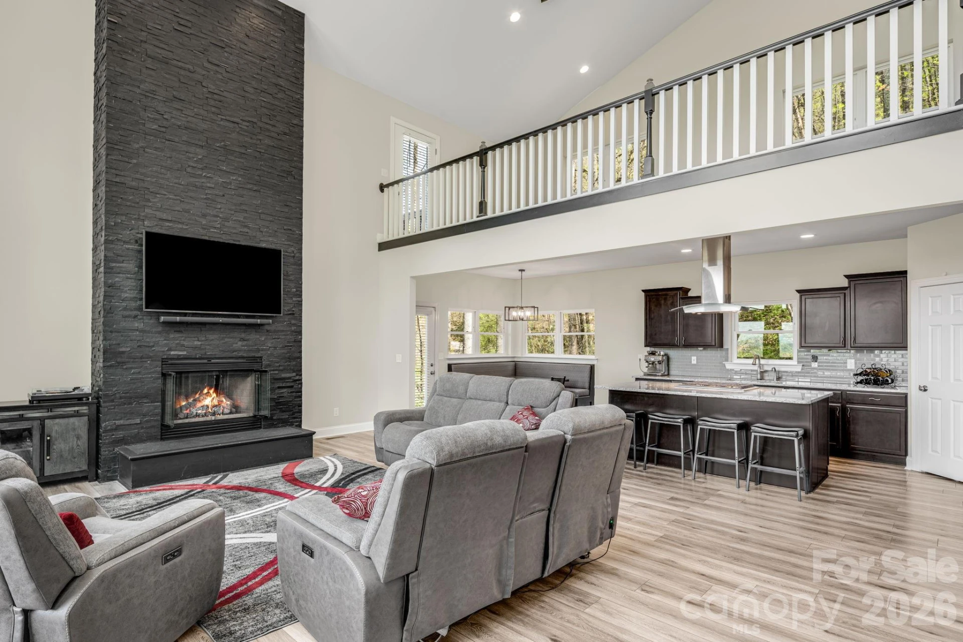 35 Chesten Mountain Drive - Photo 2